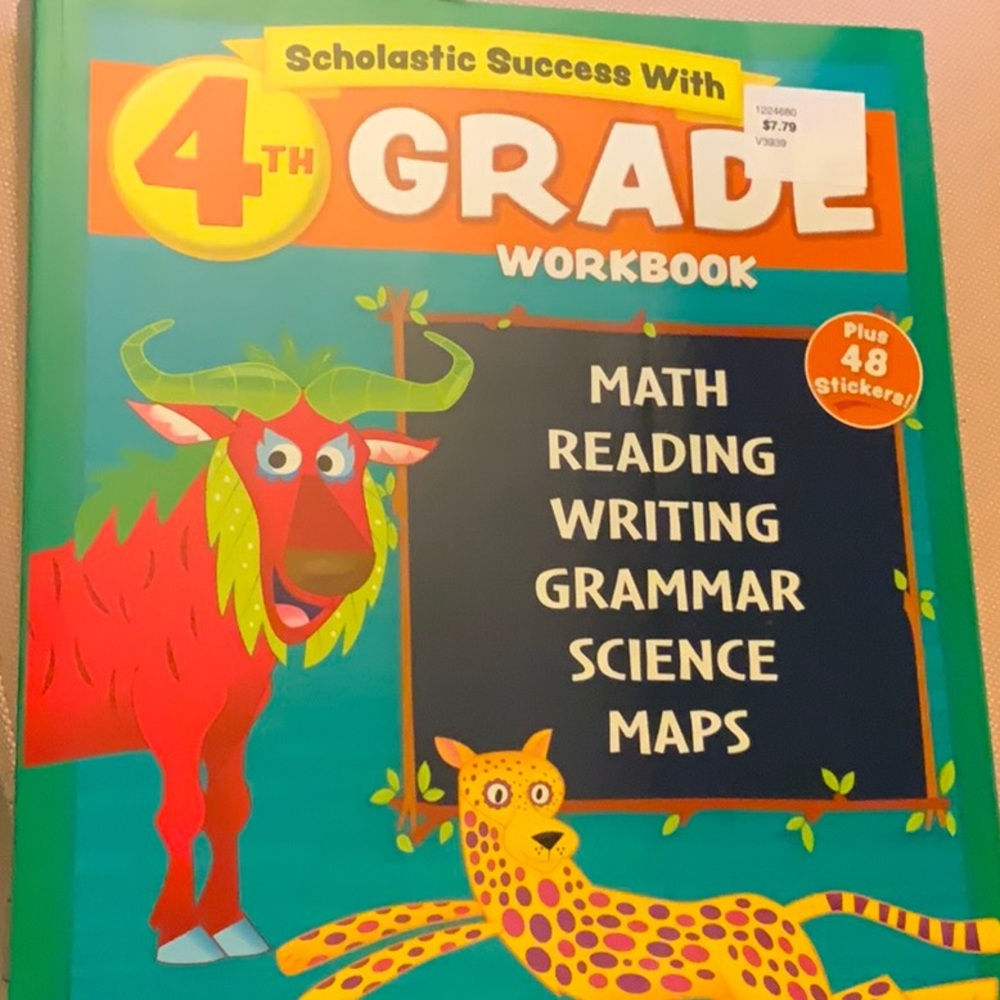 New lot of 4th grade workbooks - Picture 2 of 7